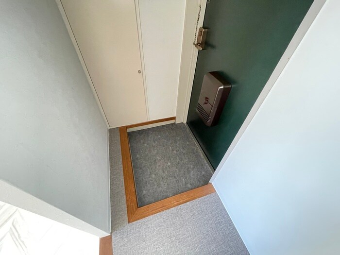 物件内観写真20　(玄関)