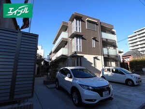 金山アイサンメゾン外観写真