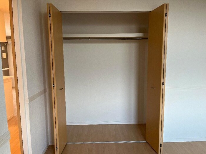 物件内観写真7　(収納)