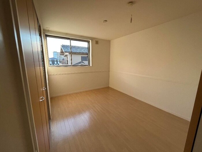 物件内観写真14　(居室)