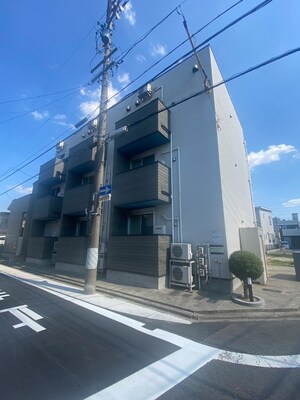 N：グレイス外観写真