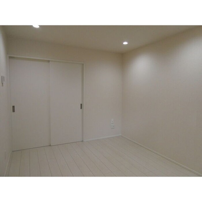 物件内観写真12　(居室)