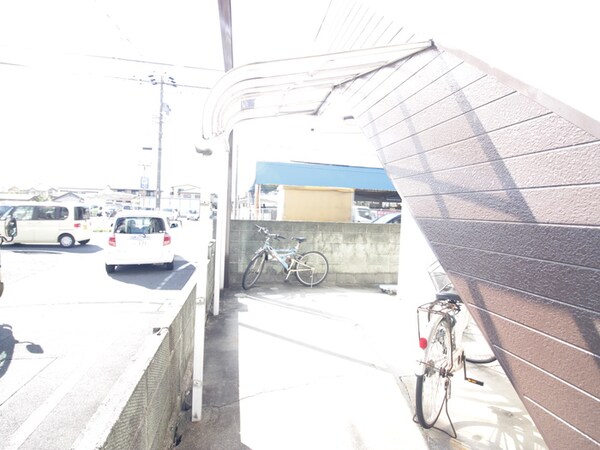 駐輪場