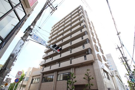 ロイヤルシャト－白壁(1003)外観写真