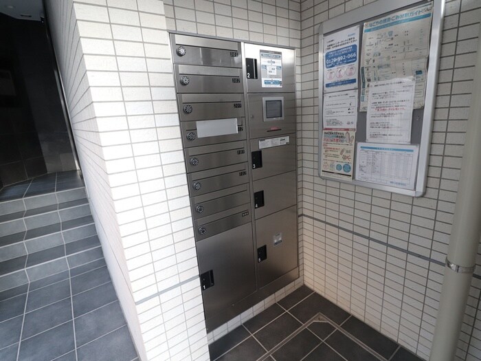 物件外観写真4　(建物設備)