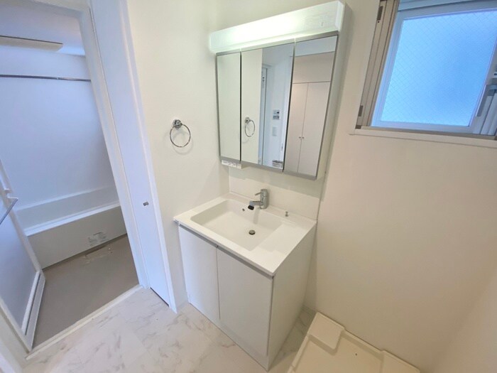 物件内観写真10　(洗面)