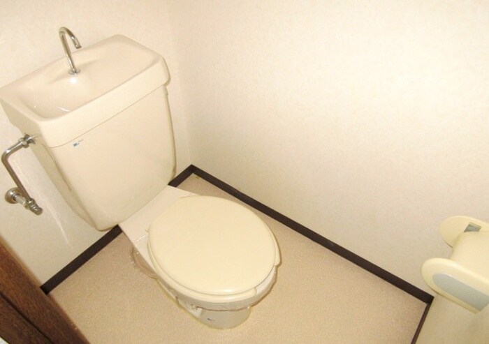 物件内観写真12　(トイレ)