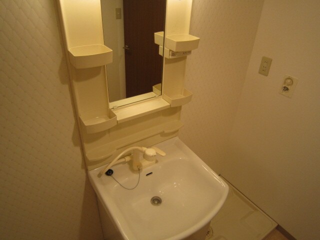 物件内観写真10　(洗面)