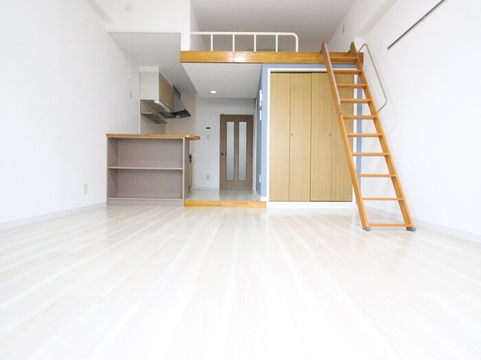 物件内観写真8　(居室)