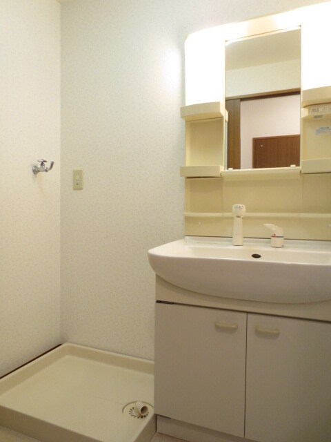 物件内観写真16　(洗面)