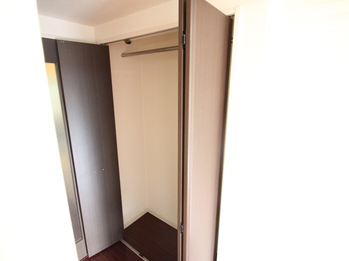 物件内観写真10　(収納)