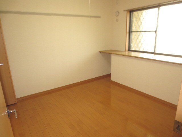 物件内観写真10　(居室)