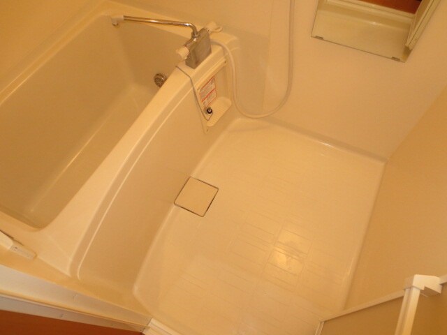 物件内観写真12　(バス／シャワールーム等)