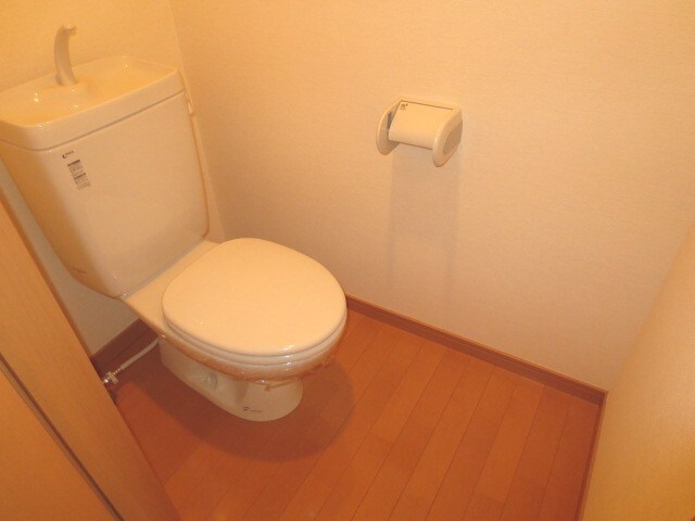 物件内観写真13　(トイレ)