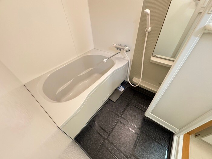 物件内観写真12　(バス／シャワールーム等)