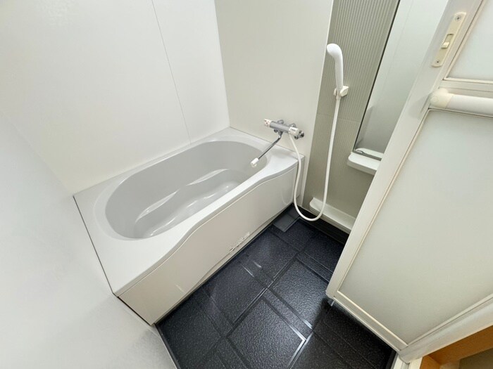 物件内観写真12　(バス／シャワールーム等)