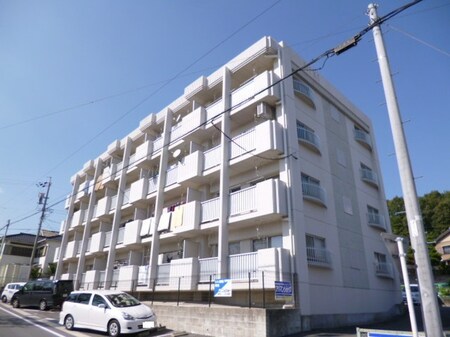 ﾏﾝｼｮﾝ三喜外観写真