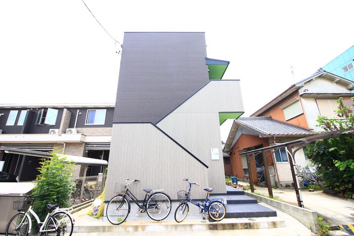 物件外観写真2　(外観写真)