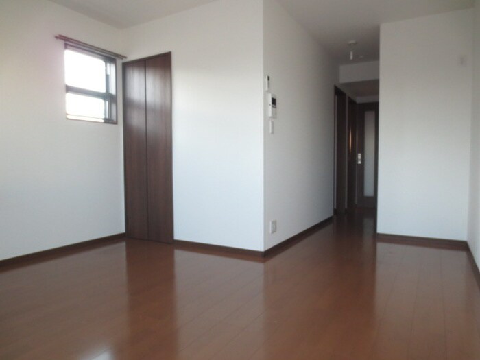 物件内観写真5　(居室)