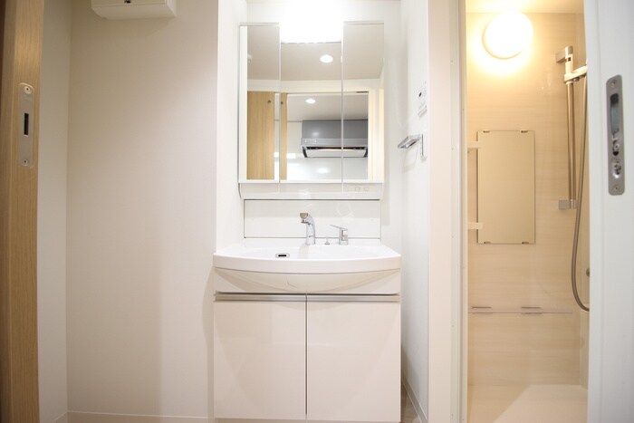 物件内観写真14　(洗面)