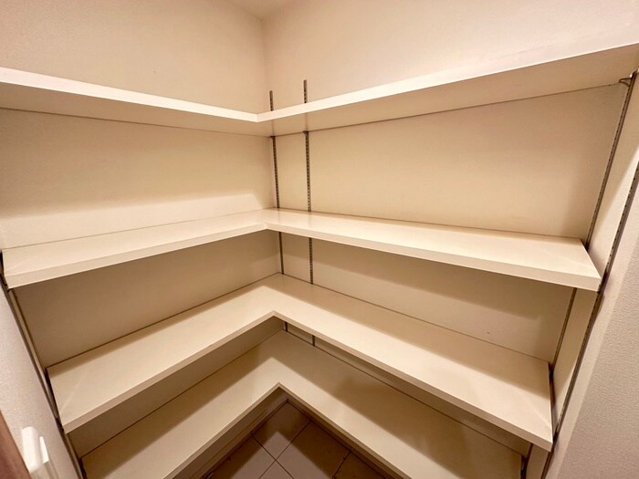 物件内観写真16　(靴箱)