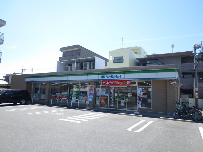 ファミリーマート 名古屋大幸四丁目店