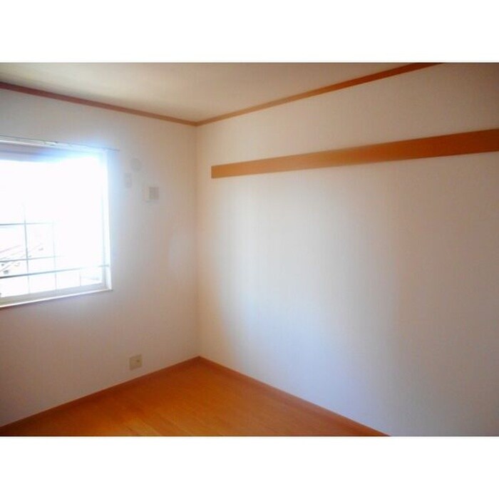 物件内観写真4　(居室)