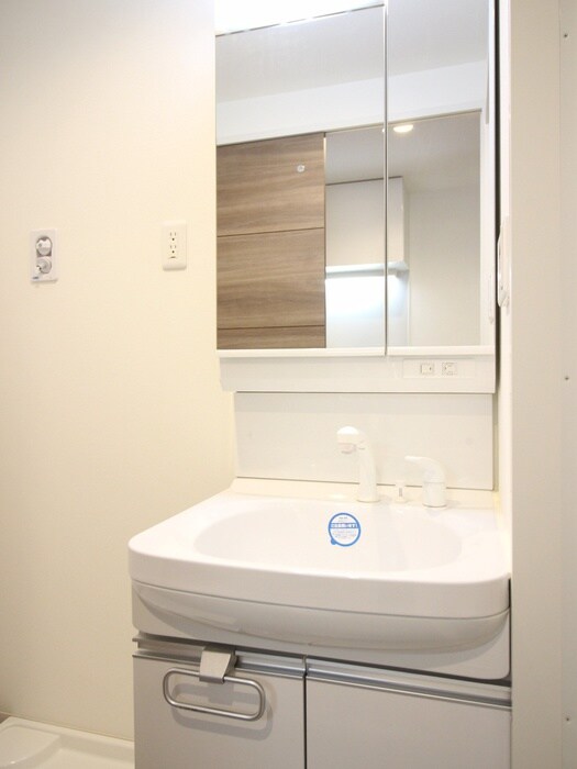 物件内観写真11　(洗面)