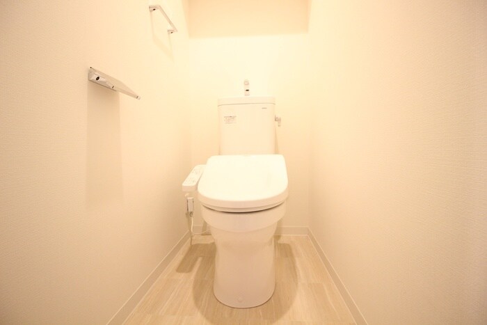 物件内観写真12　(トイレ)