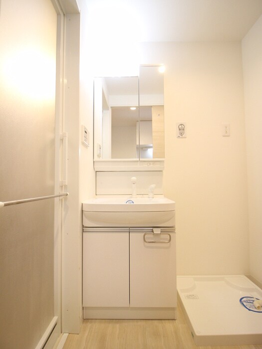 物件内観写真12　(洗面)