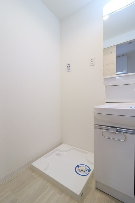 物件内観写真14　(洗濯機置場)