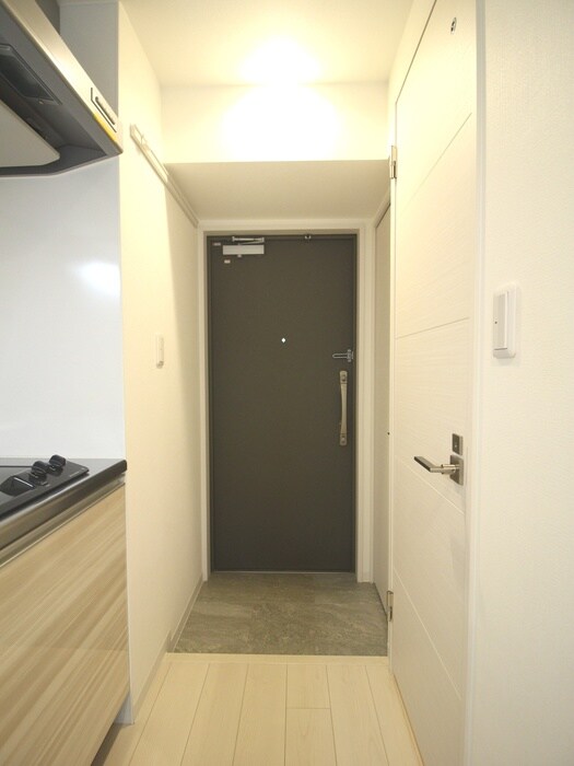物件内観写真15　(玄関)
