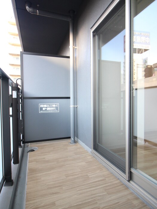 物件内観写真16　(ベランダ・バルコニー)