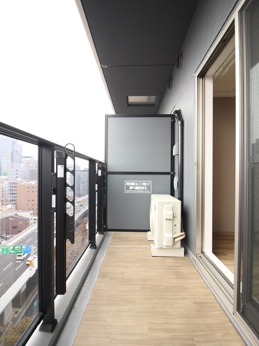 物件内観写真18　(ベランダ・バルコニー)