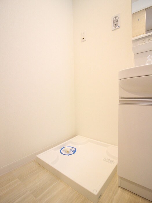 物件内観写真19　(洗濯機置場)