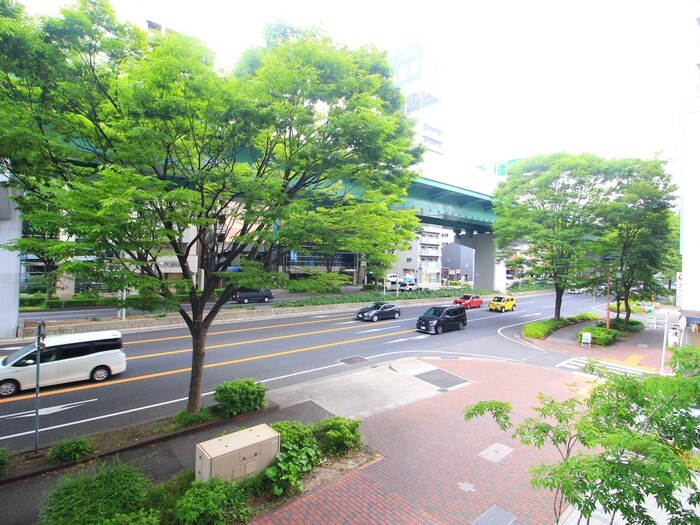 物件内観写真22　(室内からの展望)