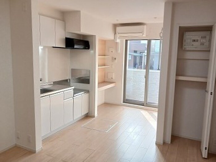 物件内観写真12　(居室)