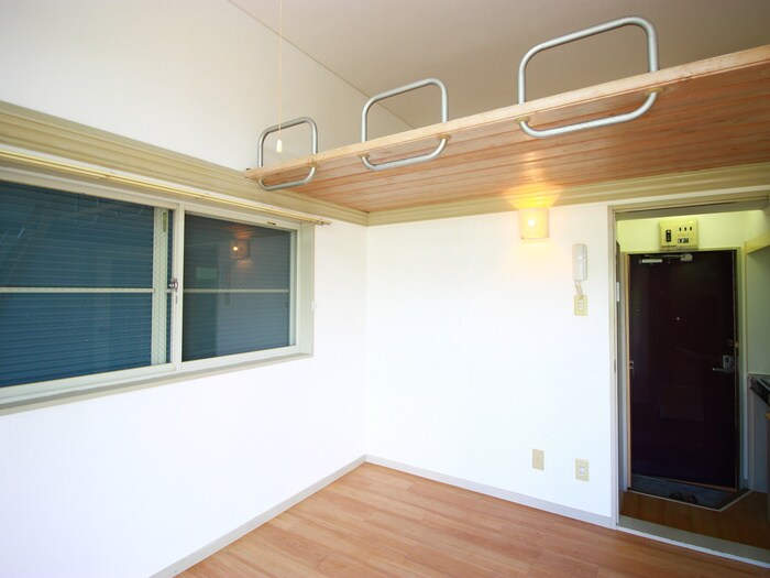 物件内観写真8　(居室)