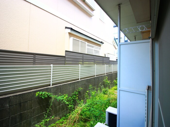 物件内観写真22　(室内からの展望)