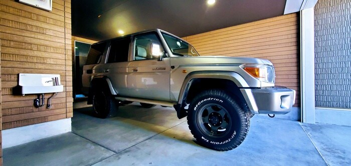 物件外観写真3　(駐車場)