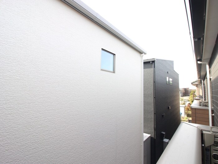 物件内観写真17　(室内からの展望)