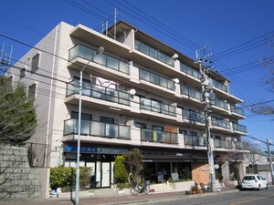 メナージュマルヤマ外観写真