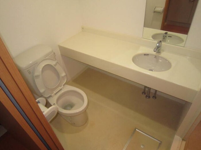 物件内観写真13　(洗面)