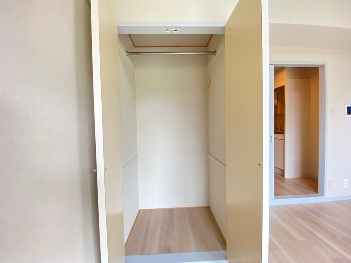 物件内観写真11　(収納)