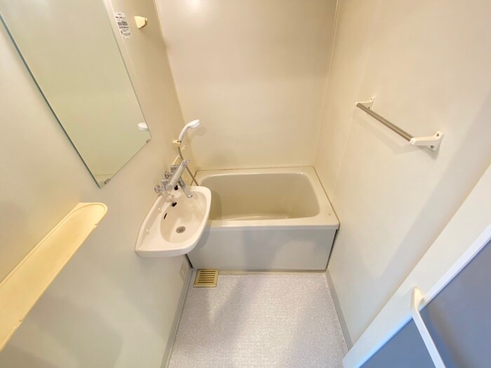 物件内観写真13　(バス／シャワールーム等)