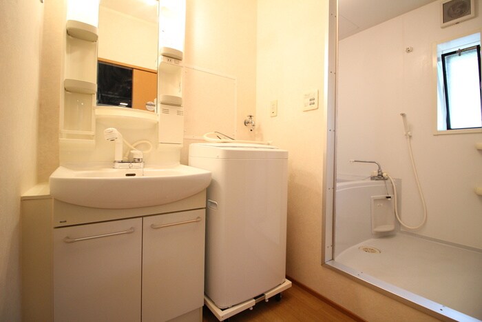 物件内観写真12　(洗面)