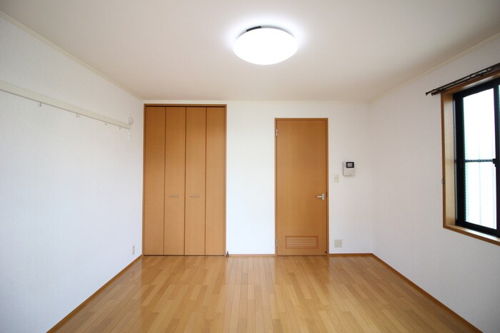 物件内観写真21　(居室)