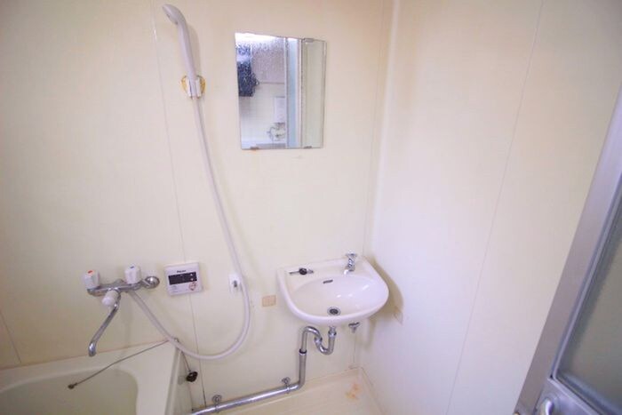 物件内観写真11　(洗面)