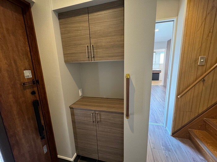 物件内観写真15　(靴箱)