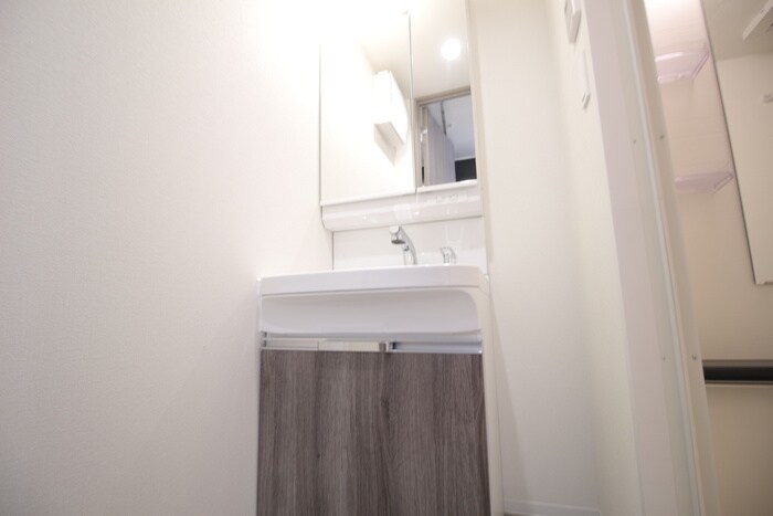 物件内観写真9　(洗面)